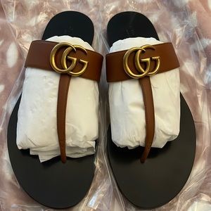 BRANDDDD NEWWW Gucci Marmont sandals